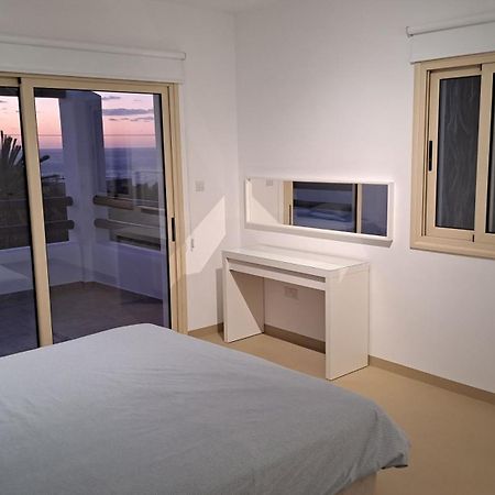 Nireas Villa Paphos Extérieur photo
